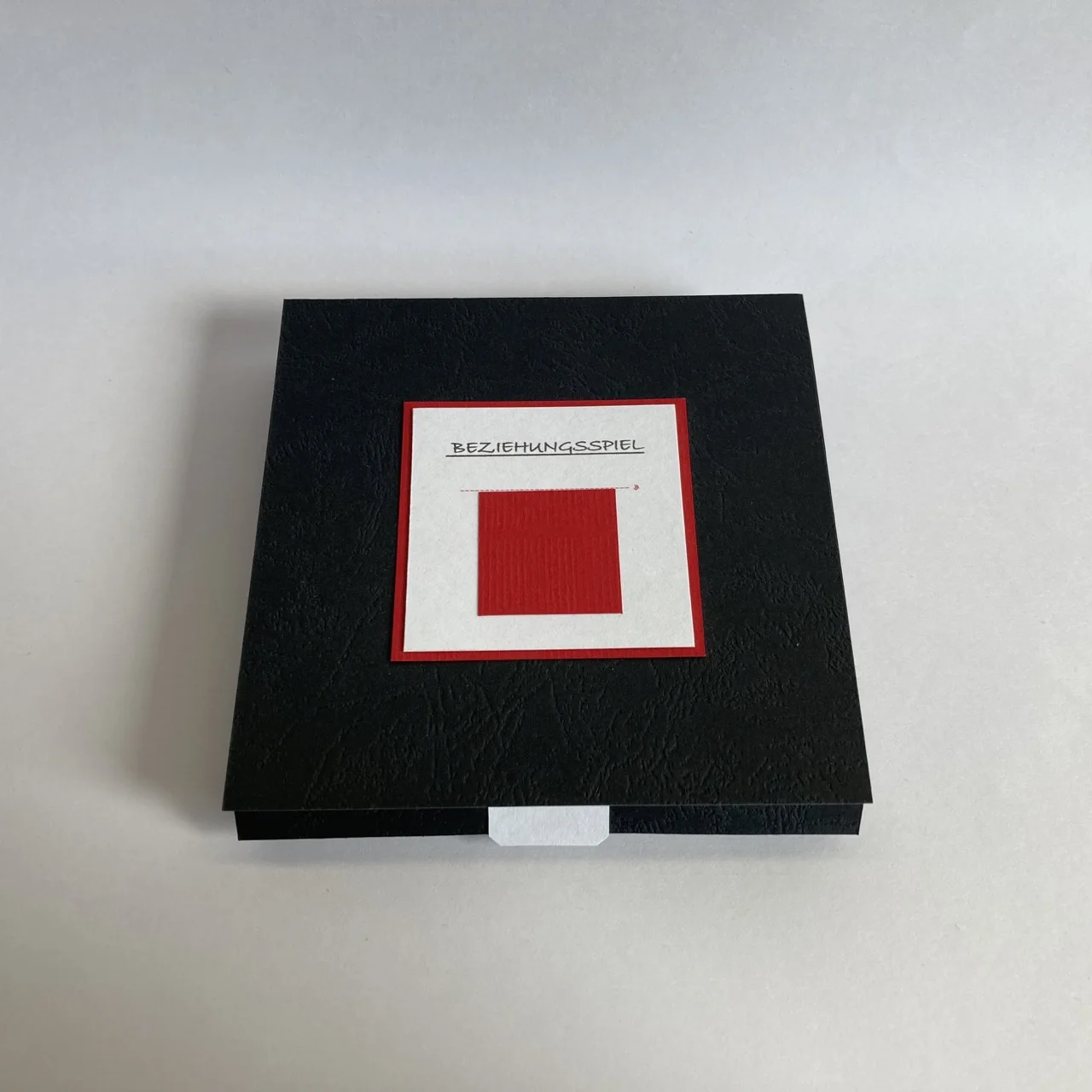 Beziehungsspiel in Geschenkverpackung